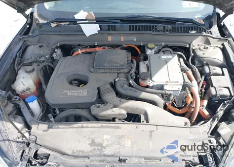 2018 Ford Fusion Energi Se Luxury из США, поврежденный, VIN 3FA6P0PU4JR264389